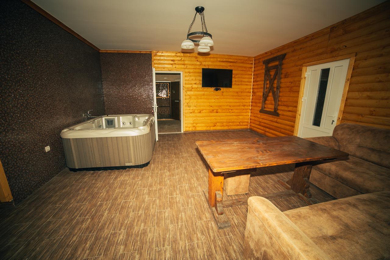 Sadyba Sribne Dzherelo Hotell Ilnytsya Exteriör bild